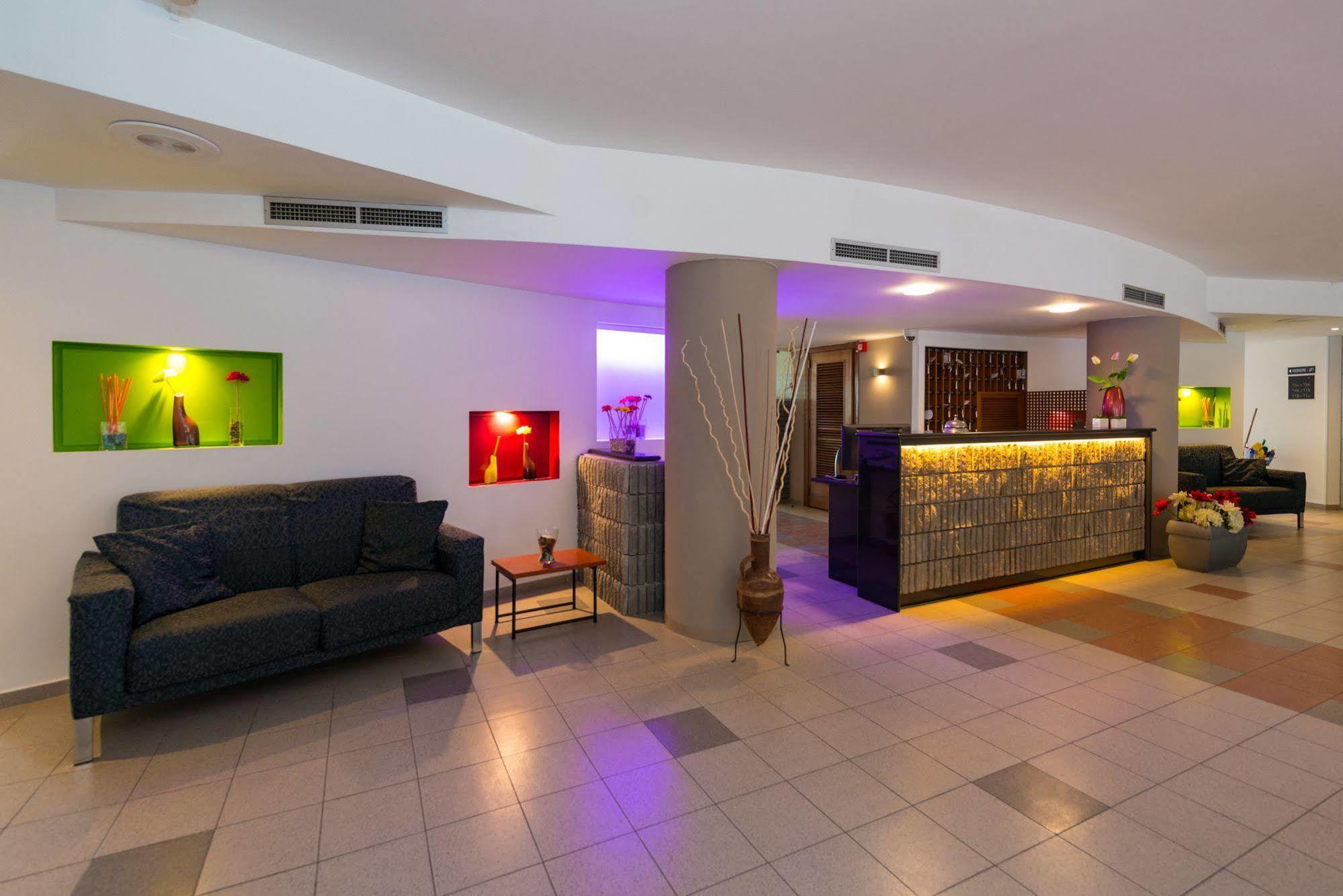 Hotel Bel 3 ปาแลร์โม ภายนอก รูปภาพ